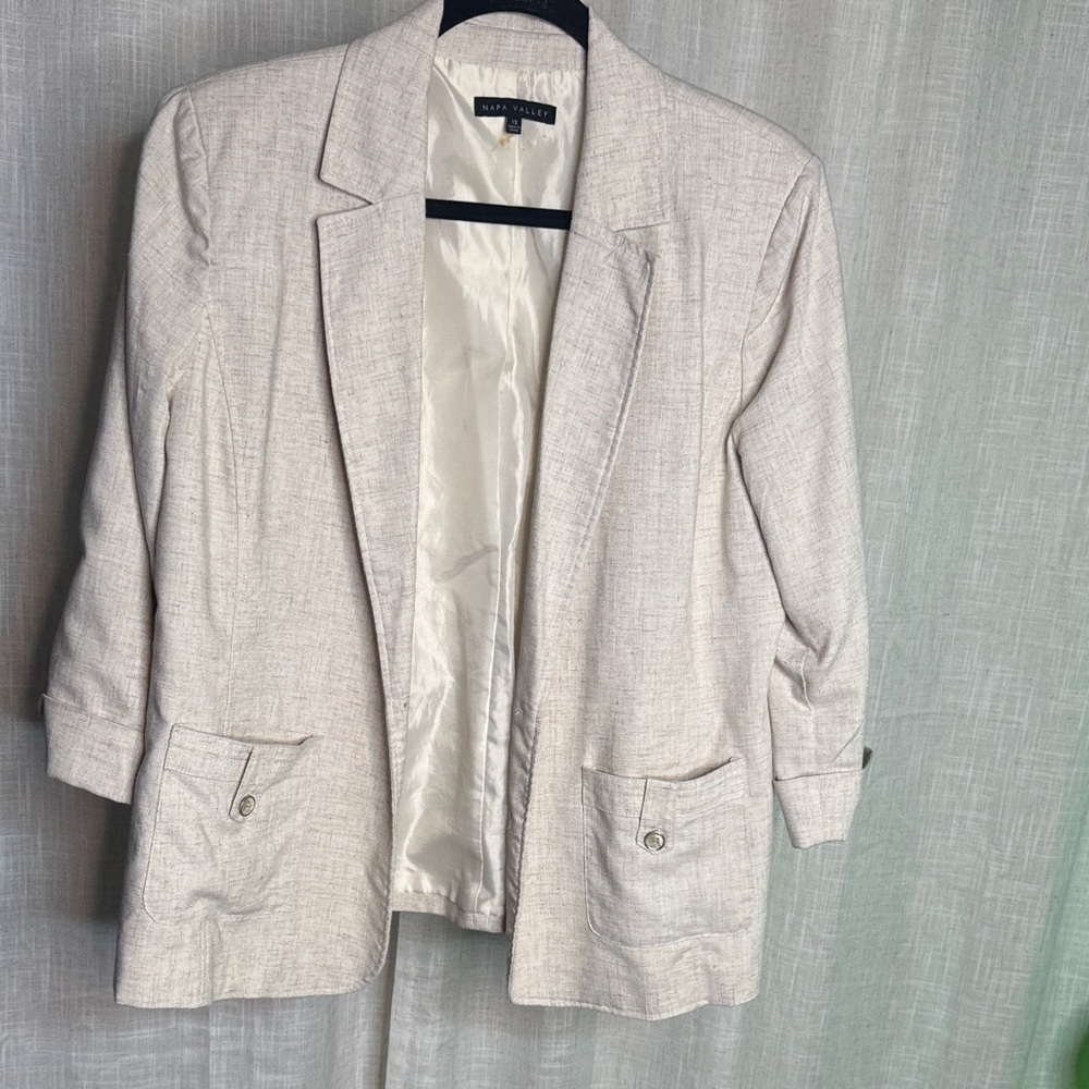 Elegant Beige Blazer